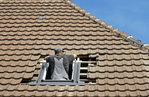 Pose de velux - Plounéventer